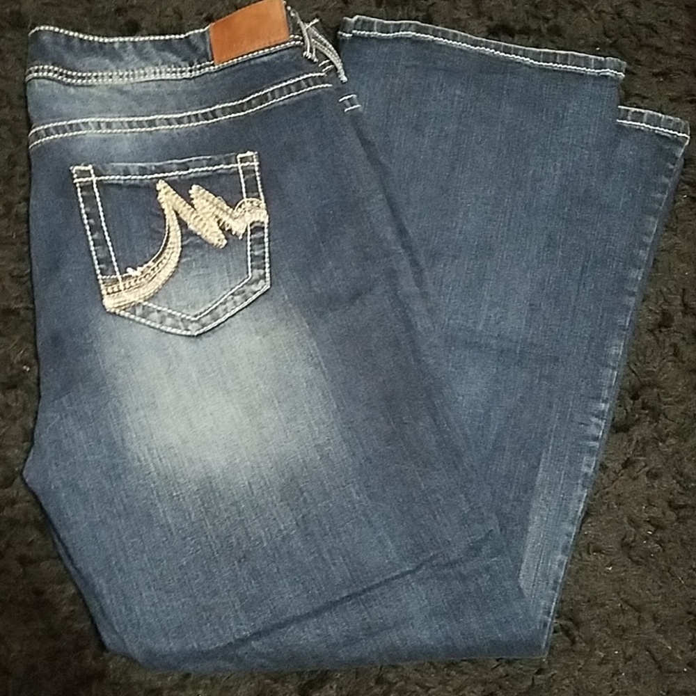 Maurices Jeans 18s